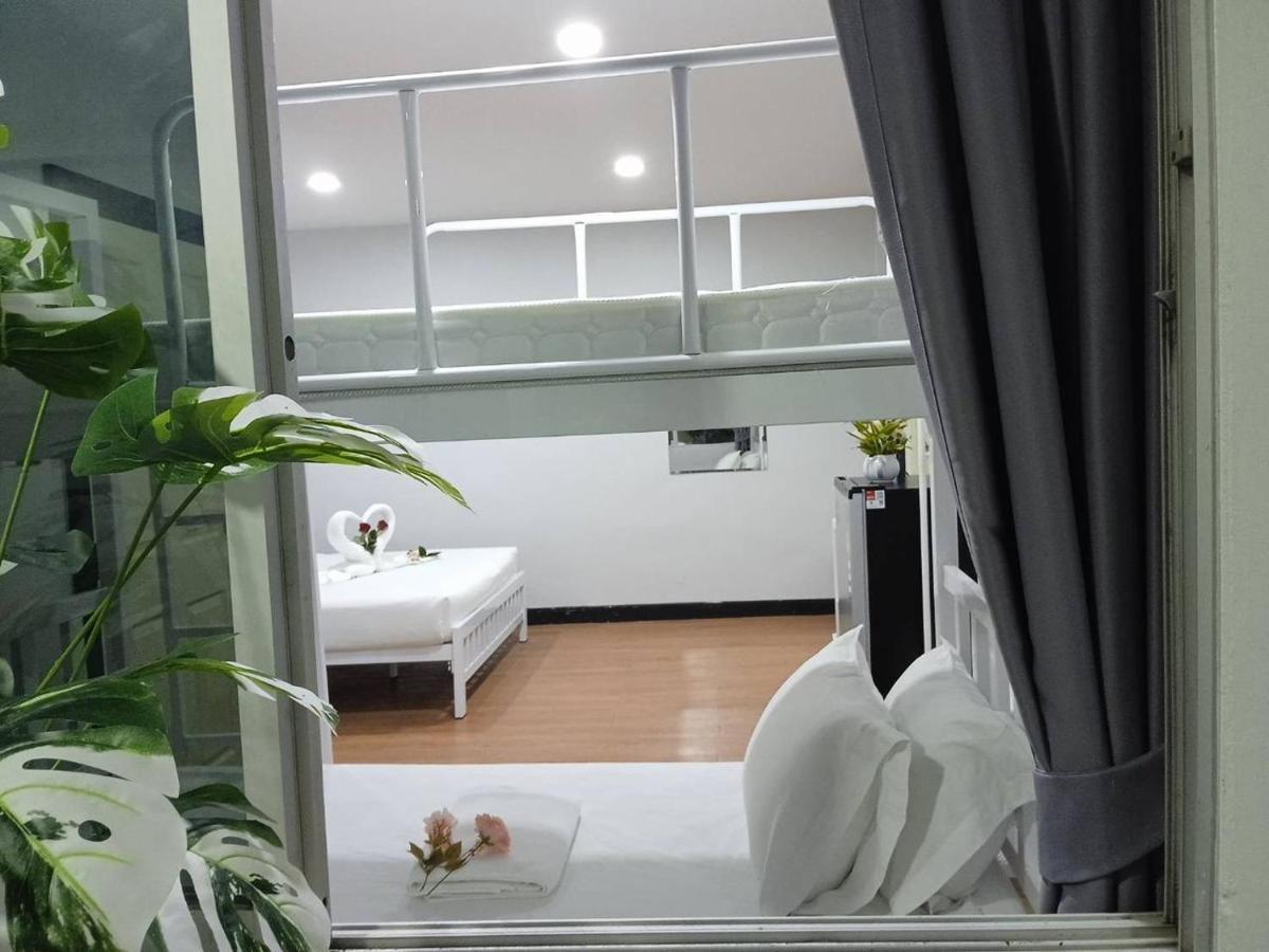 Nk Guesthouse 1 Bangkok Buitenkant foto